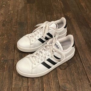 Adidas Grand Court Shoes